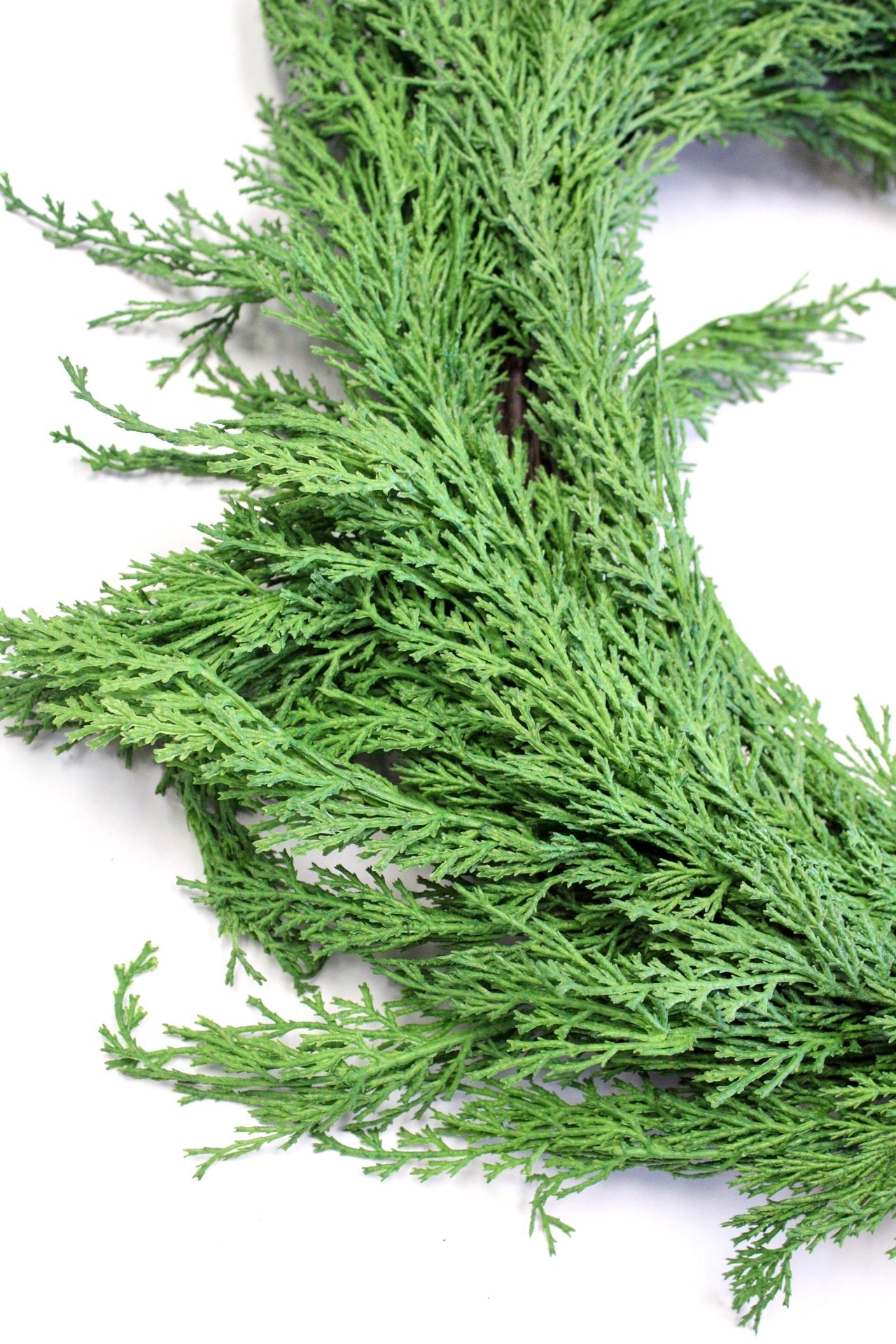 White Cedar Wreath - 24"