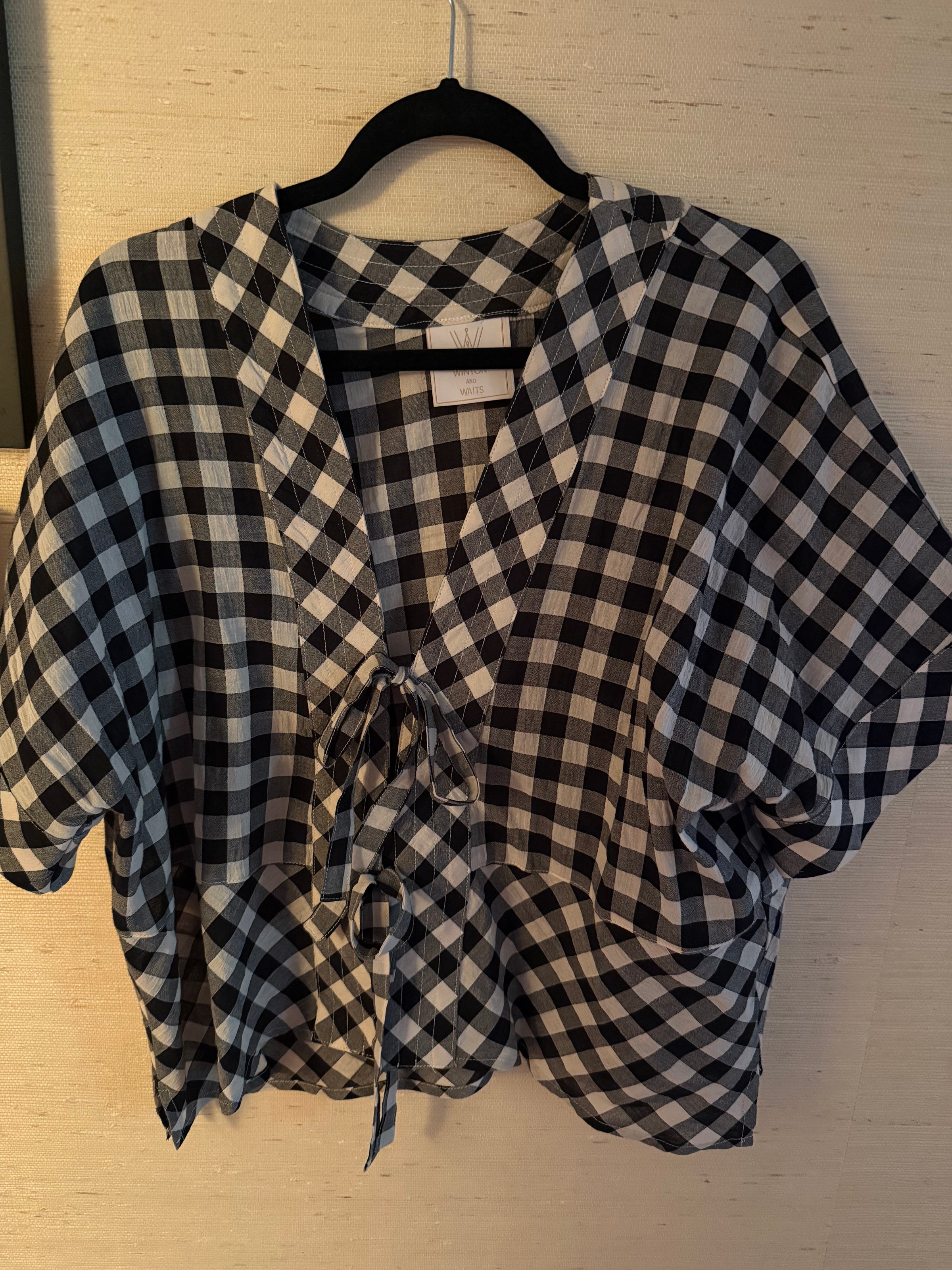 Heritage Check Tie Front Short Kimono - Black