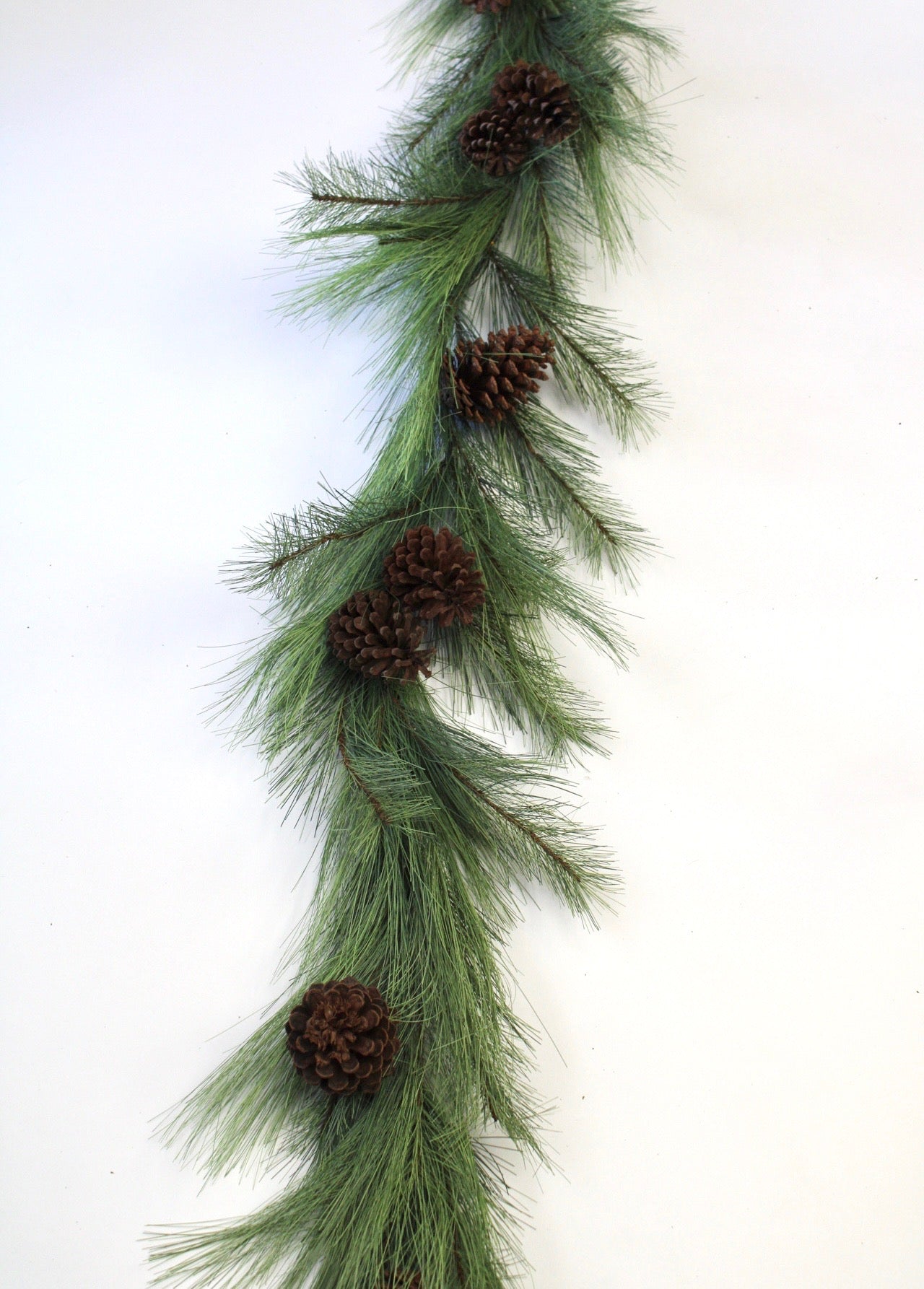Comet Mixed Needle Pine Garland